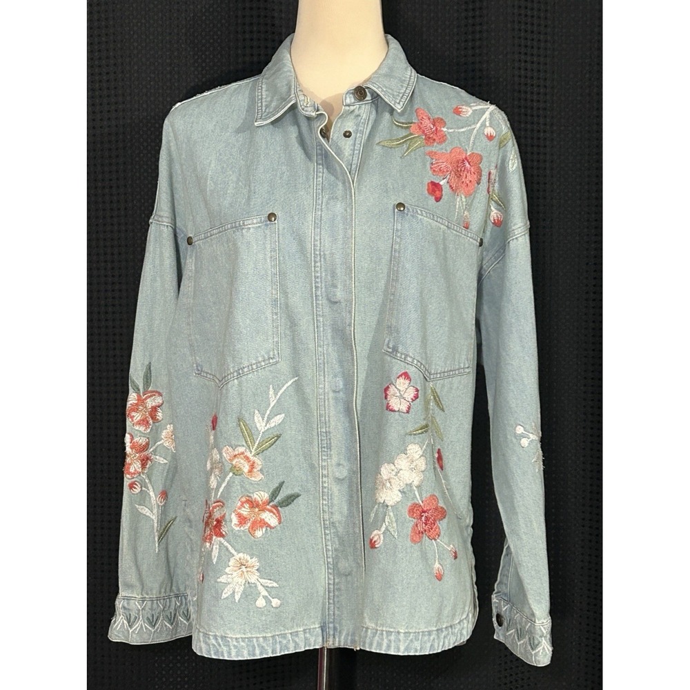 Johnny Was Cherri Denim Pocket Floral Embroidered Overshirt Jacket M/L
